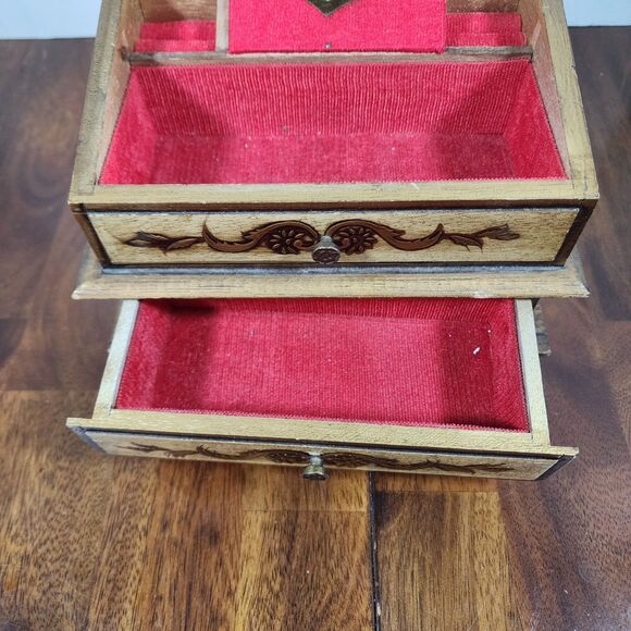 Vintage Florentine Musical Jewelry Box - Picture 4 of 12